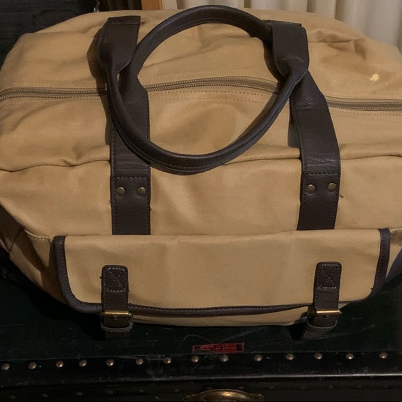 gh bass carry on luggage